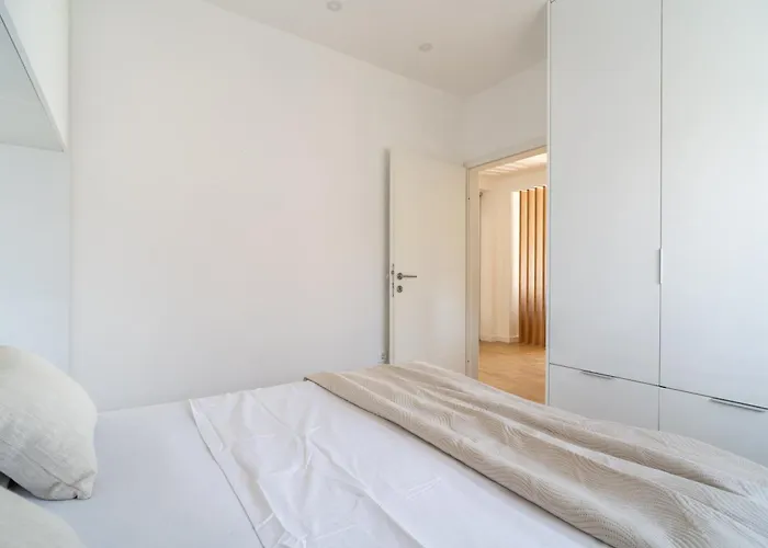 Marina Heights Apartament