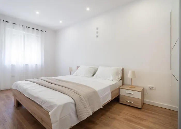 Marina Heights * זאדאר