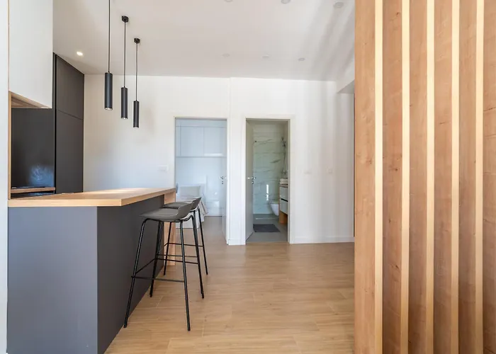 דירה Marina Heights