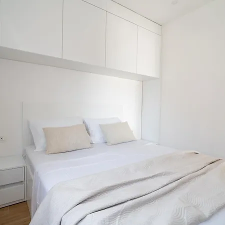 Marina Heights Апартаменты Задар