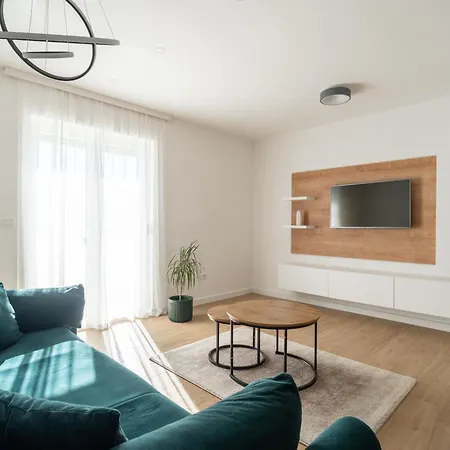 Marina Heights Апартаменты Задар