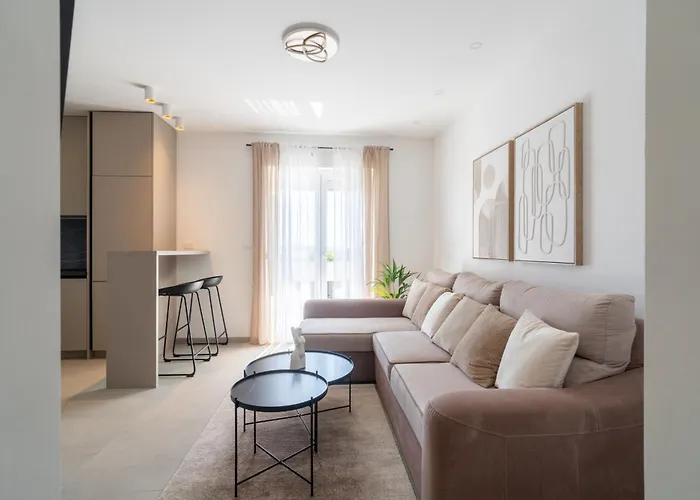 Апартаменты Marina Heights